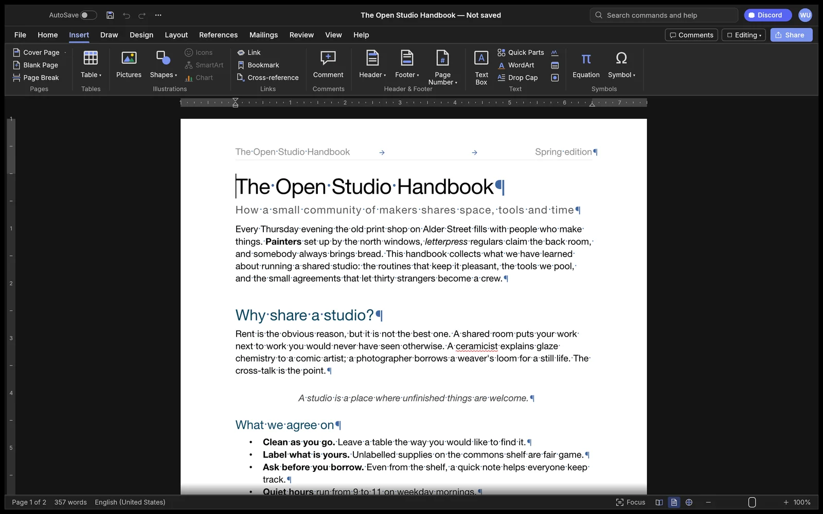 WordCraft in dark mode with the Insert tab open and formatting marks visible